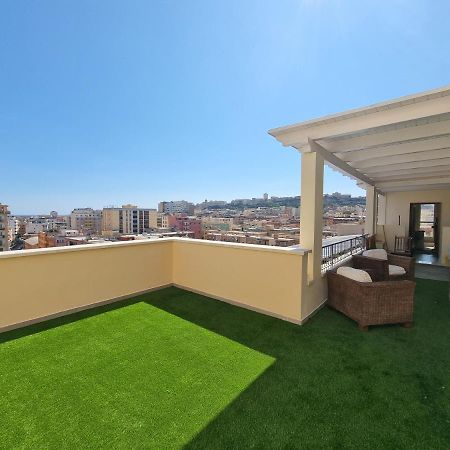 Appartamento Attico Panoramico Cagliari Esterno foto